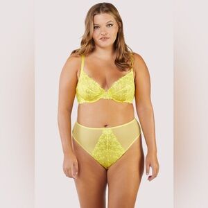 Playful promises yellow lace daisy audre panty underwear thong plus sz 18 NWT